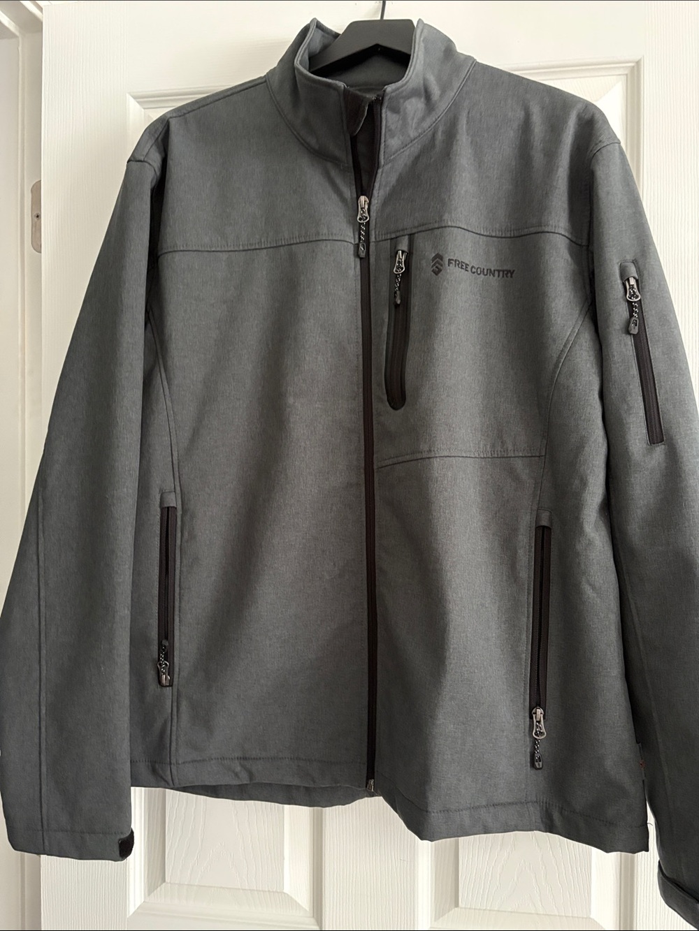 Free Country Men's Gray Softshell Performance Jacket